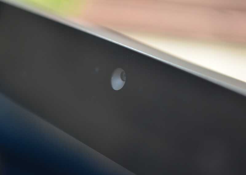 ¬еб-камера на передн≥й панел≥ iMac 27"